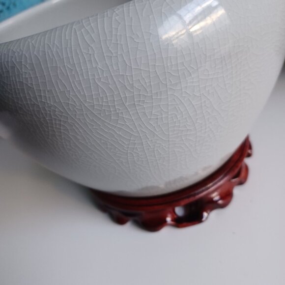 Cracked Ice Glaze Ceramic Planter Pot | Gray | 7" W x 4.5" H - Picture 4 of 6